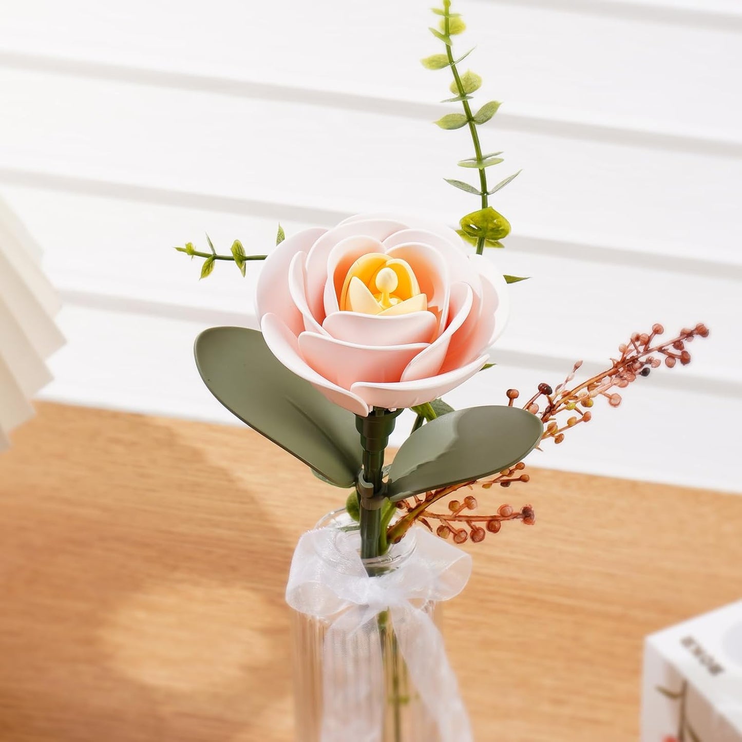 ROKR Floral Art Series Single Flower – Light Pink Camellia
