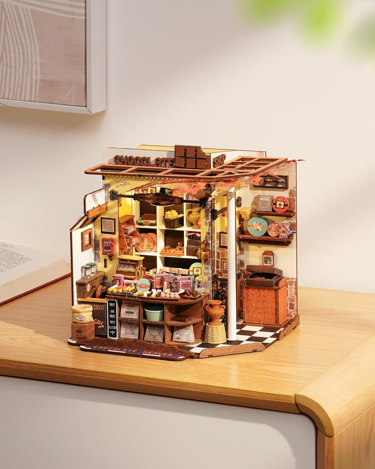 Rolife Henry’s Chocolate DIY Miniature House DG174